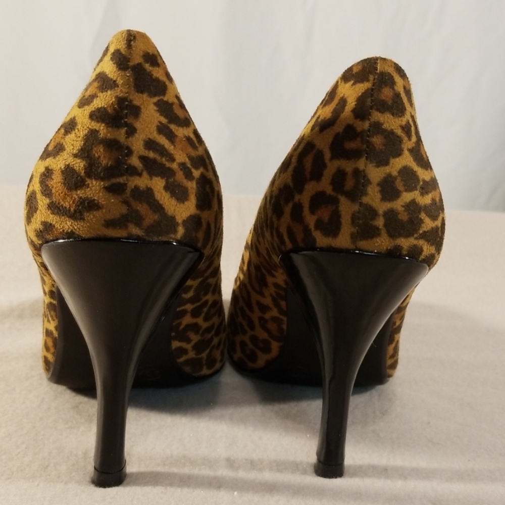 Brand New Chinese Laundry Leopard Print Pumps - Picture 5 of 6
